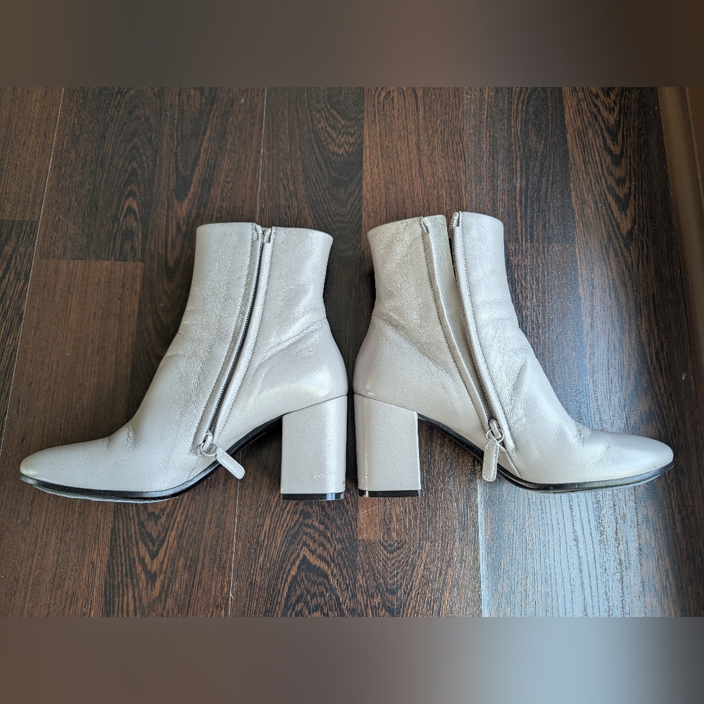 Balenciaga Grey Lambskin Leather Ankle Boots - Picture 3 of 11